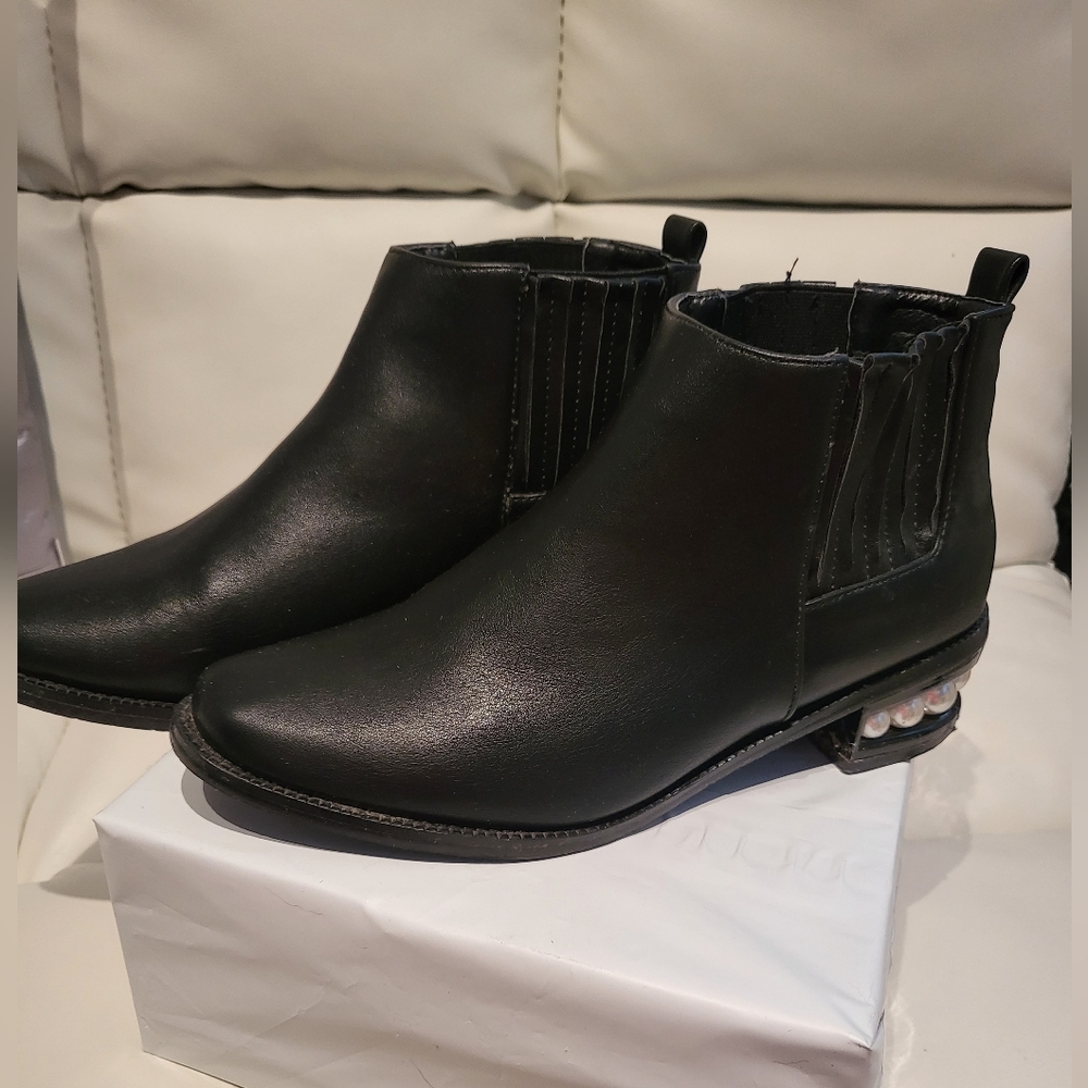 Catherine Malandrino booties. Black faux leather with pearls. SZ 8